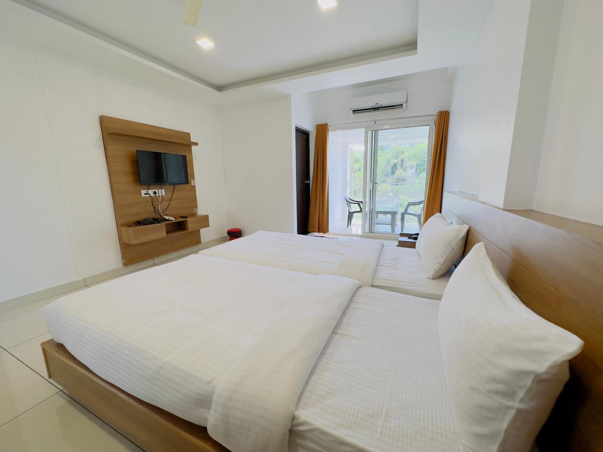 Hotel Lets Stay Kochi Exterior foto